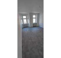 Sanierte 3. - Zimmer Wohnung mit kleinem Balkon - Duisburg Hochfeld