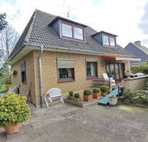 Möblierte 2-Zimmer Einliegerwohnung in ruhiger Lage in Lübeck - St. Gertrud (Edelsteinsiedlung) - Lübeck-St.Gertrud Marli / Brandenbaum