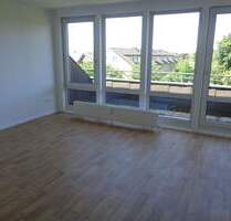 HH-Farmsen, 1,5 Zimmer Wohnung im DG mit Loggia - Hamburg Farmsen-Berne