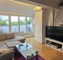 Traumhafte Dach-Loggia! Einzigartige 2-Zimmerwohnung mit Galerie - Nürnberg Maxfeld