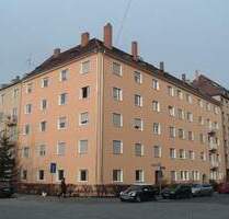 KESTLER IMMOBILIEN IVD - HELL GEFLIESTES BAD UND WC - LAMINATBODEN! - EINBAUKÜCHE! - Nürnberg Galgenhof