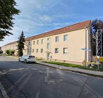 ZWEI ZIMMER mit EINBAUKÜCHE - 294,00 EUR Kaltmiete, ca.  50,60 m² Wohnfläche in Kitzscher (PLZ: 04567)