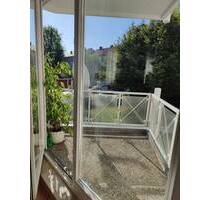 Schöne 3 Zimmer Wohnung mit Balkon in Heilsbronn!