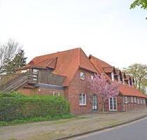 HVV Immobilien: Gemütliche Drei-Zimmer Obergeschoss-Wohnung in ländlicher Umgebung zu vermieten! - Kirchlinteln Luttum