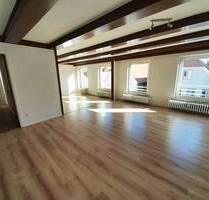 FLENSBURG - ALTSTADT SONNIGE, ZENTRAL GELEGENE 3 ZIMMER STADTWOHNUNG