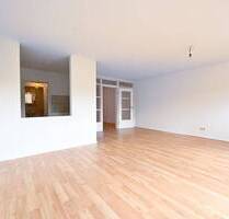 Architektenwohnung, 2-Zimmer Wohnung mit einzigartigem Grundriss, Balkon und tollem Grundriss - Chemnitz Morgenleite
