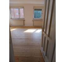 Helle, großzügige 4 Zimmer Whng. mit Balkon - Nürnberg Gibitzenhof