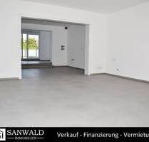 Luxuriöse 4,5-Zimmer mit großer Dachterrasse und Blick ins Grüne im Zweifamilienhaus - Recklinghausen Hochlarmark