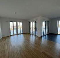 Helle und geräumige 3Zimmer Whg. am Rhein in Mainz