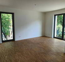 Zentral gelegene Seniorenwohnung mit Service - 2-Zimmer mit verglaster Loggia in Sülldorf (1.5) - Hamburg