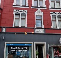 Großzügig geschnitte 3,5 Zimmer Wohnung im Zentrum von Velbert-Tönisheide