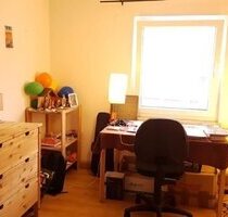 1 Zimmer in 3 er-WG ! Altbau in genialer bevorzugter Lage, nahe der Hubland-Uni ... - Gerbrunn