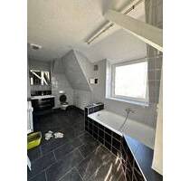 Frisch renoviert- 3 Zimmer Wohnung im DG! - Magdeburg Leipziger Str.