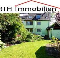 Gartenliebhaber - 2 Zimmer Wohnung mit Sonnenterrasse - zentrale Lage in Frechen.