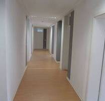 Helle, renovierte WG-Zimmer in direkter Bahnhofsnähe in Geislingen! - Geislingen an der Steige