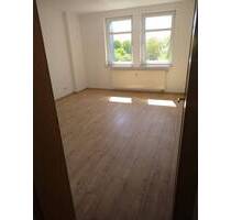 ++ Helle, schöne 3 Zimmer Wohnung mit Einbauküche ++ - Plauen Reißiger Vorstadt