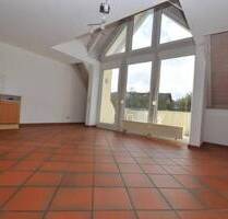 RZ-Stahringen: gemütliche 2-Zimmer DG-Wohnung mit neuer EBK und Balkon - frei ab 01.07.2025 - Radolfzell-Stahringen