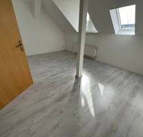 DG - Laminat - Bad mit Dusche - WG-gerechts !!!! - Chemnitz Bernsdorf 423