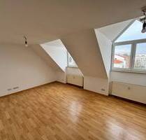 Renoviertes 2,5 Zimmer App. auf 2 Wohnebenen -DG- 90763 Fürth