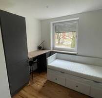 Moderne, Möblierte WG Zimmer in zentraler Lage! - München Feldmoching-Hasenbergl