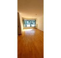 Dachgeschoss-Wohnung mit 2 ½ Zimmer auf 80 m² mit Laubengang Atrium in der Postgasse mit Aufzug & Tiefgaragenstellplätze in der Innenstadt - Weiden in der Oberpfalz