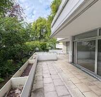 Großzügige Terrassenwohnung in direkter Rheinlage in Bayenthal - Köln