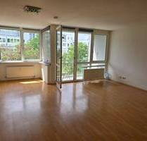 1 Zimmer mit Balkon - 600,00 EUR Kaltmiete, ca.  42,00 m² Wohnfläche in Nürnberg (PLZ: 90478) St Peter