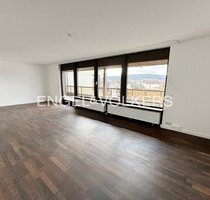 Rooftop-Wohnen über einer Gewerbeinheit . 4 Zimmer und Balkon - Ammerbuch-Pfäffingen