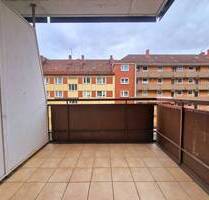 1 Zimmer Wohnung mit separater Küche und großem Balkon - Nürnberg Steinbühl