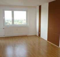 Uetersen Zentrum 3,5 Zimmer + Küche, Wannenbad, Balkon, Aufzug, Stellplatz