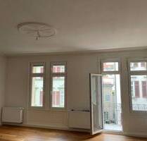 frisch sanierte 4 Zimmer Wohnung mit Balkon - Stuttgart