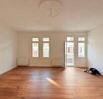 frisch sanierte 4 Zimmer Wohnung mit Balkon - Stuttgart