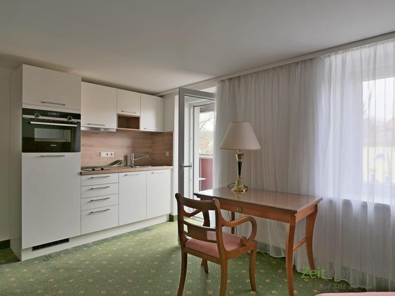 (EF1045_M) Dresden: Lockwitz, Erstbezug in neu möbliertes 2-Zi-Apartment mit Balkon, gepflegtes Haus mit Garten
