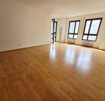 INNENSTADT - Tolle 2 Zimmer Wohnung mit Balkon in Nürnberg