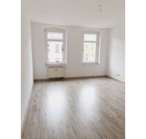 Modernes Laminat - EBK mgl.* - Balkon - WG-gerecht- im 2.OG - Chemnitz Ebersdorf 141