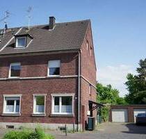 Zentral wohnen in Nievenheim - 2 Zimmer mit Garage und Wannenbad - Dormagen