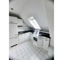 Exklusive Bezugsfreie 2-Zimmer Dachgeschoss Appartement - Bobingen