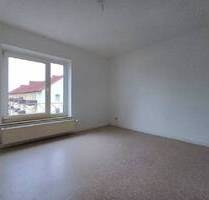 Großes Wohnzimmer mit Balkon - 499,00 EUR Kaltmiete, ca.  57,70 m² Wohnfläche in Minden (PLZ: 32427) Rodenbeck 1
