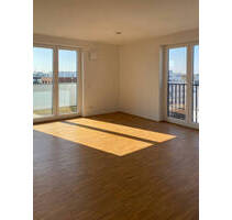 4-Zimmer Wohnung mit traumhafter Dachterrasse und Balkon - Hamburg Bergedorf