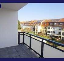 Herrliche Aussichten nicht nur vom Balkon! 3 Zimmer im Neubau!! Bad mit Wanne + Dusche + Einbauküche - Mannheim Käfertal