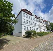 * 2 RWE * Bad mit Dusche * Tageslichtküche * PKW-Stellplatz * nicht WG-geeignet * - Leipzig Wahren