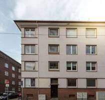 Frisch renovierte 2-Zimmer-Wohnung mit Balkon in Bremerhaven-Lehe!