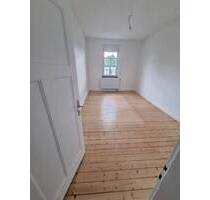 Komplett sanierte 4 Zimmer Wohnung mit 2 Bädern und EBK - Trier Trier-West