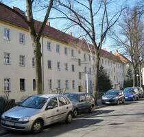 Frisch renovierte 3-Zimmer in Berlin Neu-Westend komplett eingerichtet