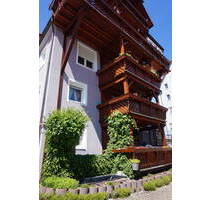 3 Zimmer Hochparterrewohnung mit Balkon in Schramberg-Tal