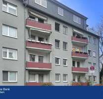 *4. Etage OHNE Aufzug*2er WG geeignet*Dachterrassenwohnung*teilmöbliert - Düsseldorf Unterrath