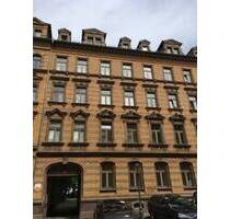 schöne Wohnung am Rande der Innenstadt: 3-Zimmer Wohnung im 2. OG, Stellplatz mgl. - Chemnitz Schloßchemnitz