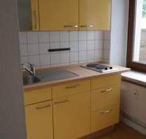 * Günstige 1-Zimmer mit Einbauküche, Laminat und Dusche * - Reichenbach