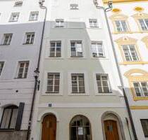 WG-Gerechte-2,5-Zimmer-Wohnung mit EBK und Duschbad in der Passauer Altstadt