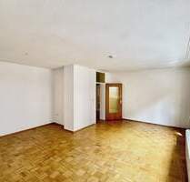 Gepflegte 3-ZKB mit Balkon und Garagenplatz in ruhiger Lage! - Mannheim Neckarau